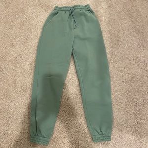 SHEIN jogger sweatpants green
